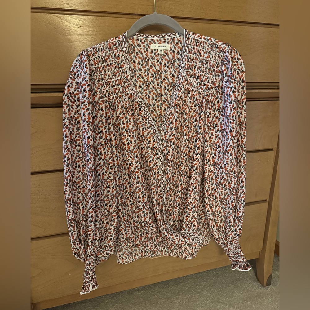 Max Studio Women's burnt orange and Black Printed Blouse
